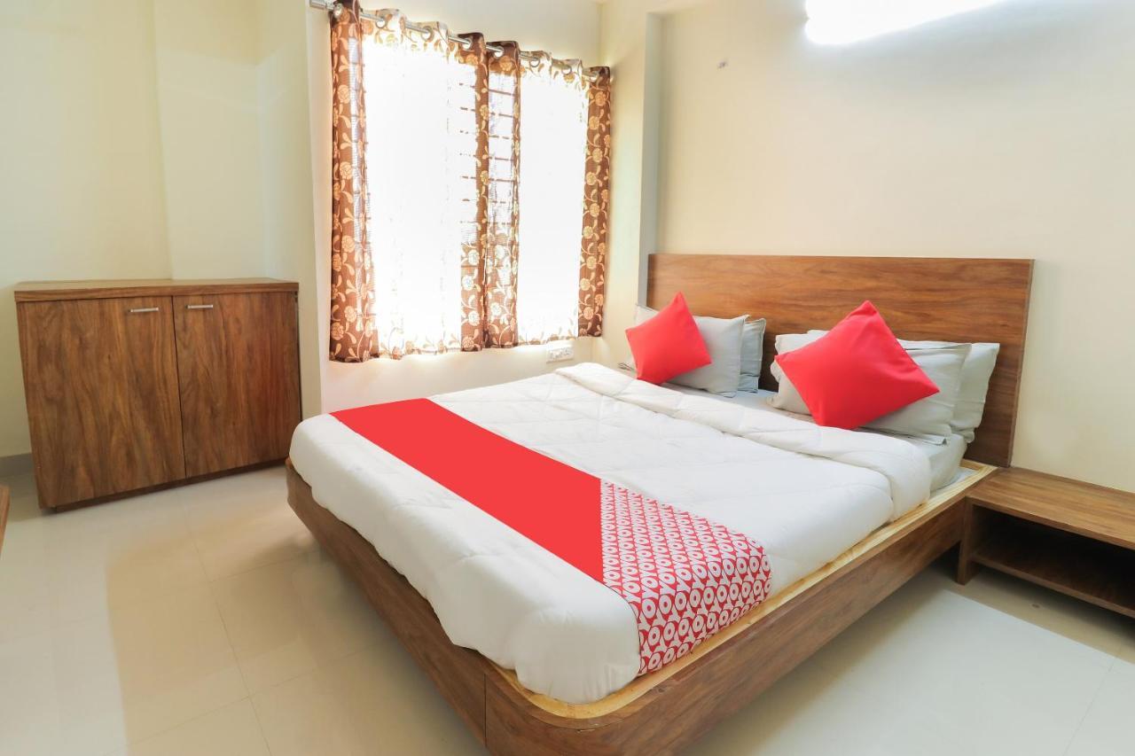Oyo 63903 Hotel Shree Ram Villa Dwārka Habitación foto